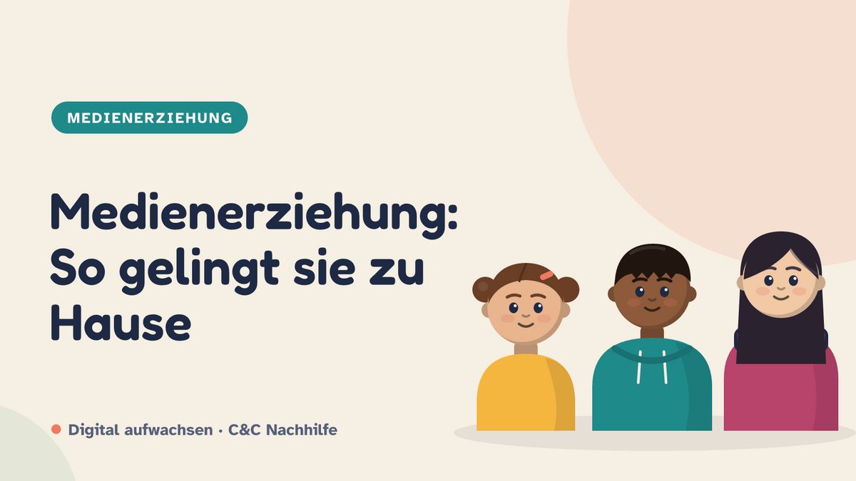 Titelbild: Was ist Medienerziehung? Drei Kinder im Kurs-Look